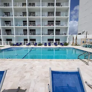 3* Hotel Beachside - Pool Is Open!